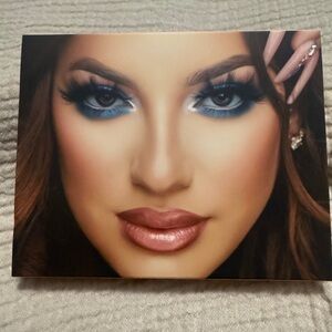 Beauty Creations Eyeshadow  Palette by Murillo Twins